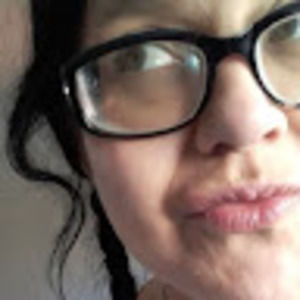 Meet your Posher, Lacy